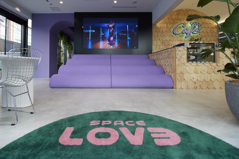 sxt_SPACE_LOV3_11